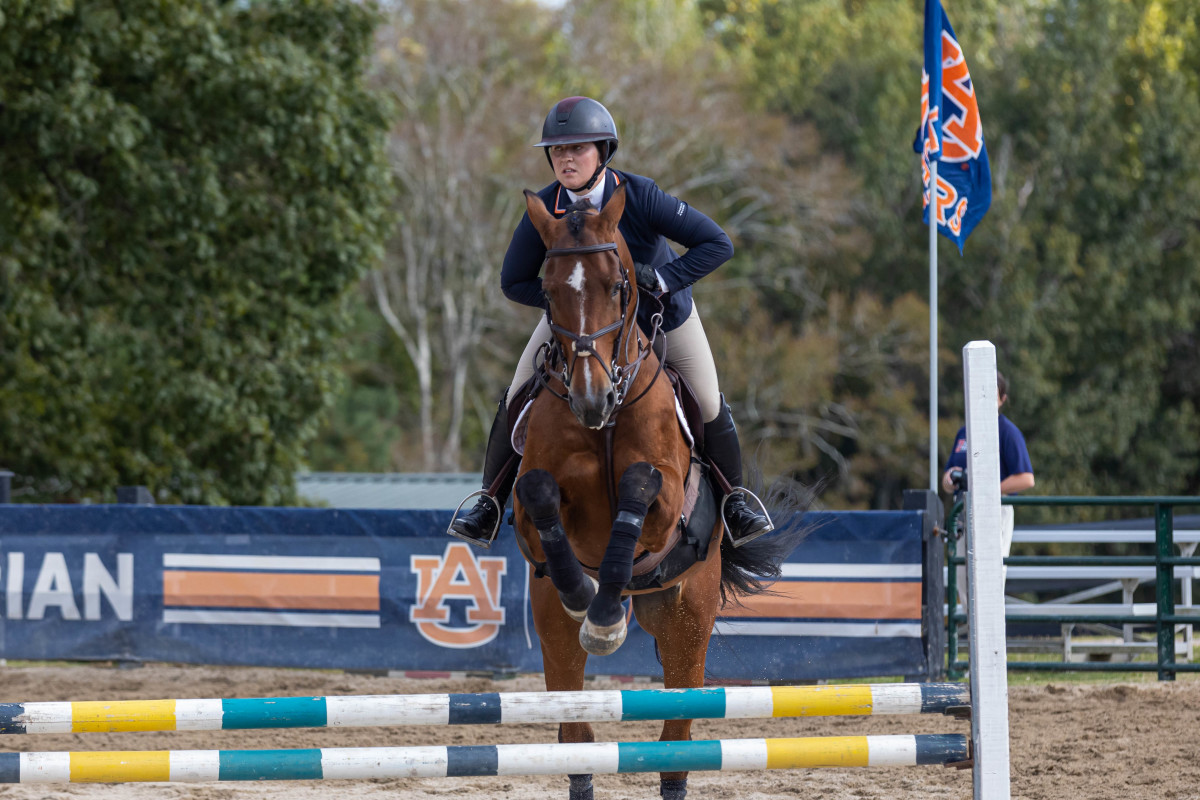 Grace Pearson of Auburn Equestrian